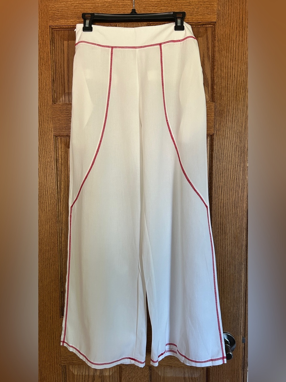 Sleeveless Top & Pant Set, White w/ Orange Piping, Side Zipper & Pockets, NWOT! - Picture 5 of 15